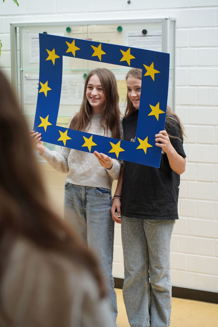 eu ta 04